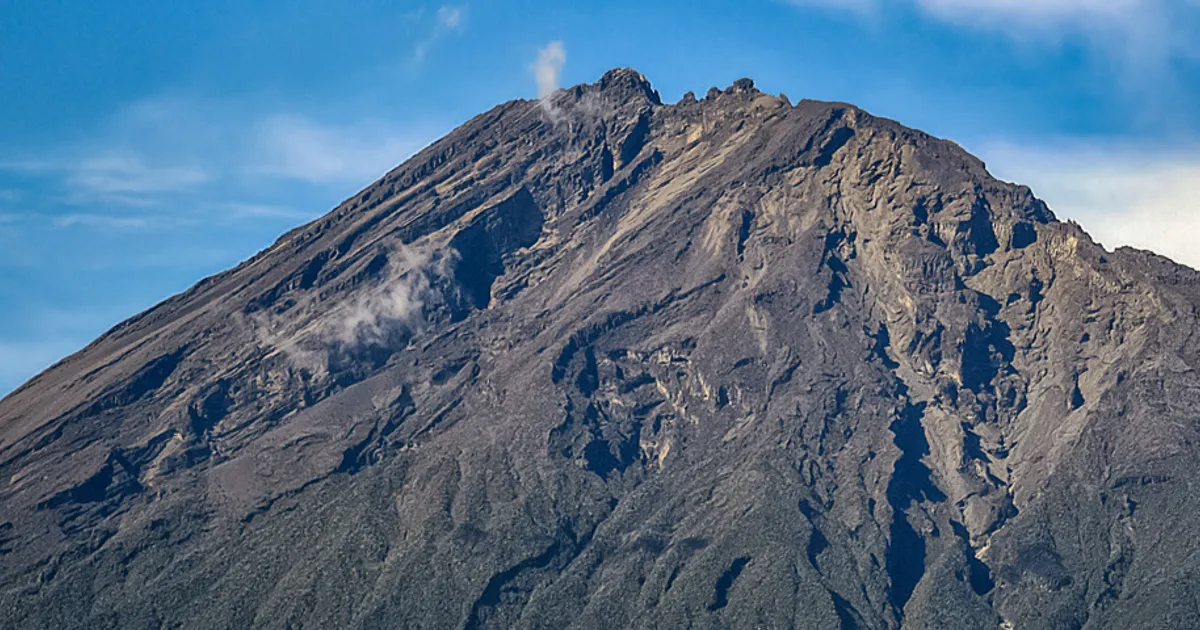 Mt. Meru peak closeup view
